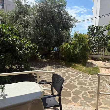 Ideal 2 Apartment *