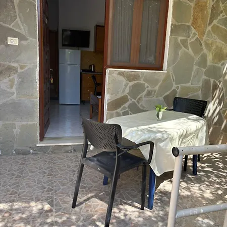 Apartment Ideal 2 *