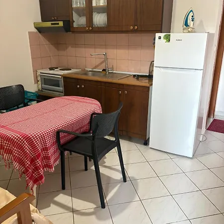 Ideal 2 Apartment *