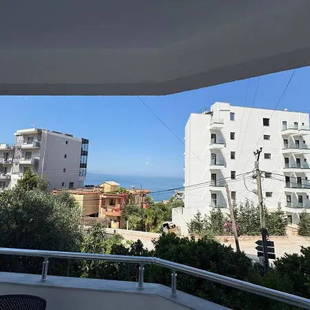 Apartment Ideal 2 *