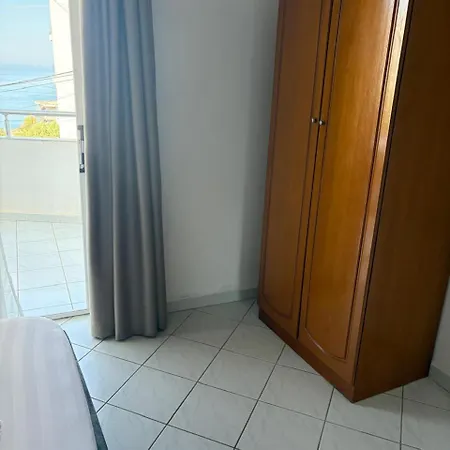 Ideal 2 Apartment Sarande