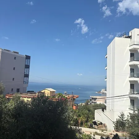 Apartment Ideal 2 *