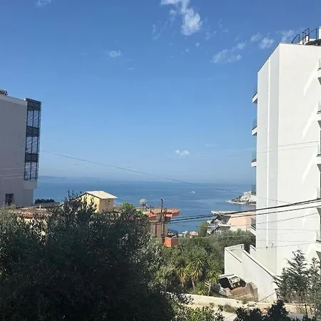 Ideal 2 Apartment